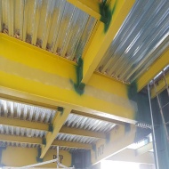 توری فلزی نصب شده