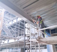 پاشش بر روی اسکلت فلزی